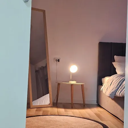 Apartment Main Apartment Pazari I Ri 1 *